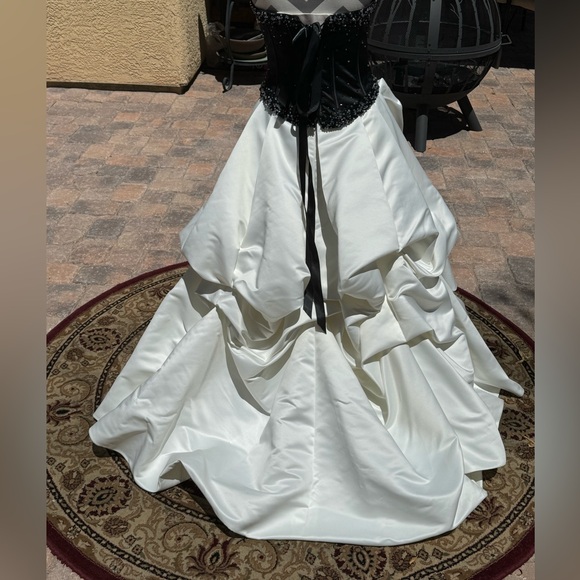 Wedding /Prom - Picture 5 of 17